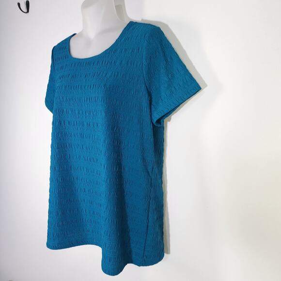 East 5th Womens Top Textured Stretch Blue Blouse Short Sleeve Round Neck Large - Picture 4 of 8